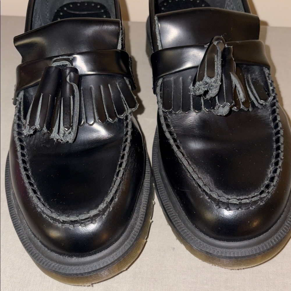 Unisex Dr. Martens Adrian Unisex Tassel Loafers size 5 Ladies Like New - Picture 7 of 15